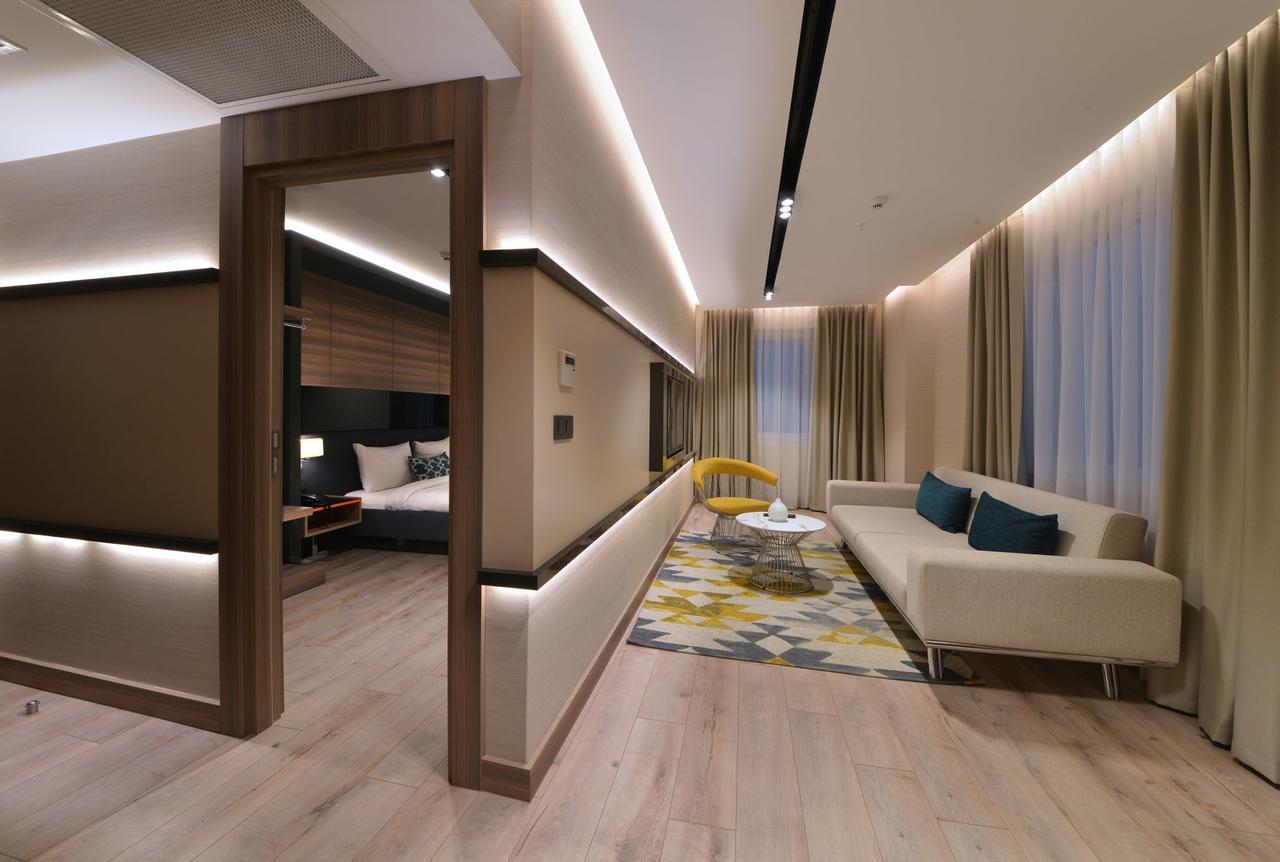 Nish Palace Exlusive Suites Стамбул Екстер'єр фото